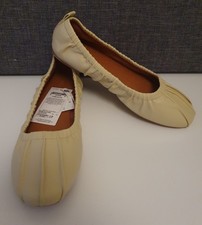 BNWOT Marks & Spencer Size 5