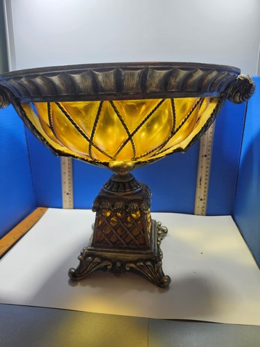 Large ornate pedestal fruit - large,