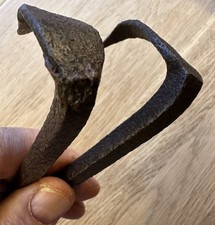 ❌2 Antique 9” WROUGHT IRON COTTAGE BEAM HOOKS BUTCHERS HAND MADE C1800 UNIQUE