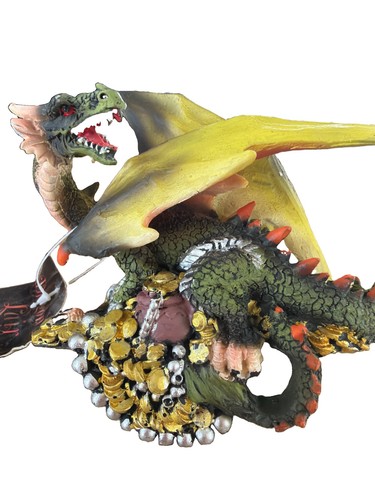 Shelf sitting dragon - shelf,