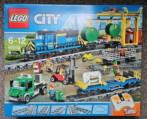 Lego city 60052 - cargo, train