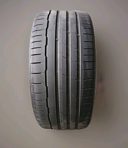 Hankook 235 tyre - 235,