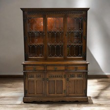 Old Charm Display Cabinet