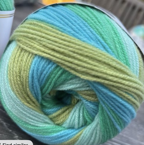 150g yarn cakes - dk,