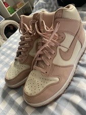 Nike Dunks Baby Pink- Beige