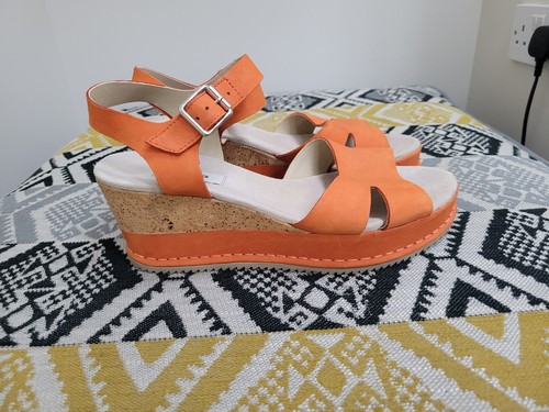 Euc orange clarks narrative - orange,