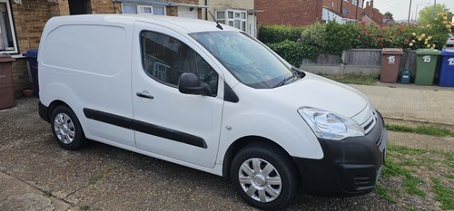 Citreon berlingo van vat - citreon, no
