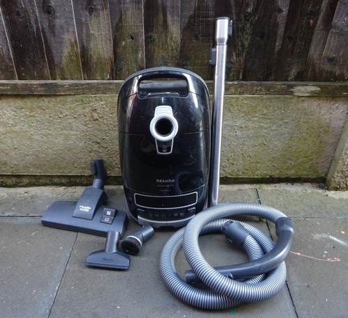 Miele complete powerline - c3,