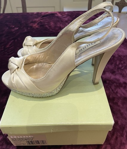 Dune ivory satin gem - gem, encrusted