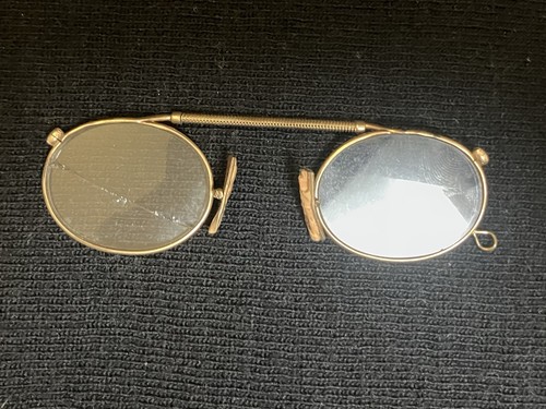 Antique gold plated - antique, gold-plated