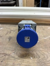 MK 63A Commando socket single phase 