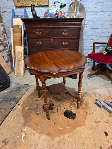 Octagonal carved wood side - carved,