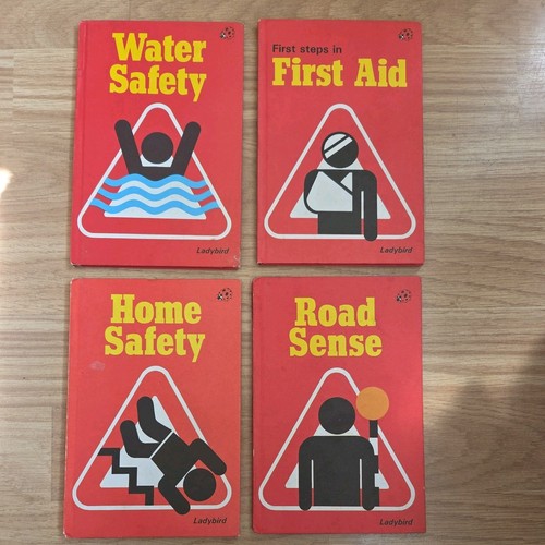 Ladybird books home safety - books.,