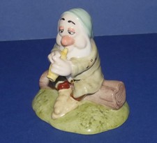 ROYAL DOULTON * Disney Snow White * Sleepy Figurine * 3.25" (8.5cm) Tall *