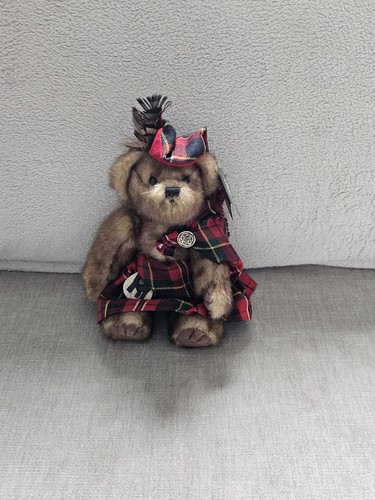 Ronnie hek macpherson - macpherson, scotland