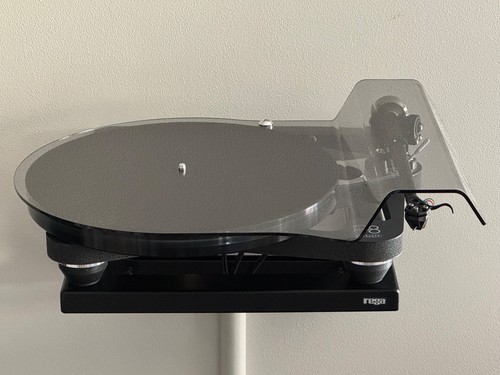Rega planar black 100hrs - black, w.