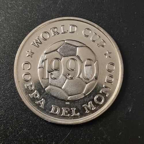 Esso world cup 1990 coins - cup,