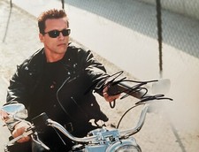Arnold schwarzenegger signed - arnold,