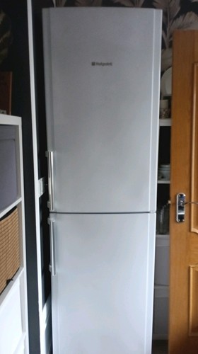 Hotpoint white fridge freezer - white,