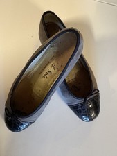 French Sole grey with black