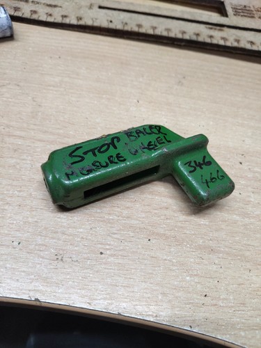 John deere e57659 square - ,