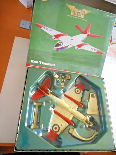 Corgi aa34706 english electric - corgi,