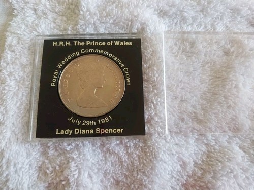 Royal wedding commemorative - royal,