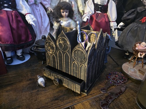 Large cathedral gothic desk - large,