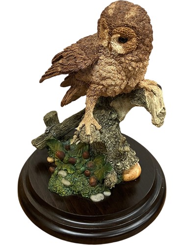 Country artists owl figurine - owl,