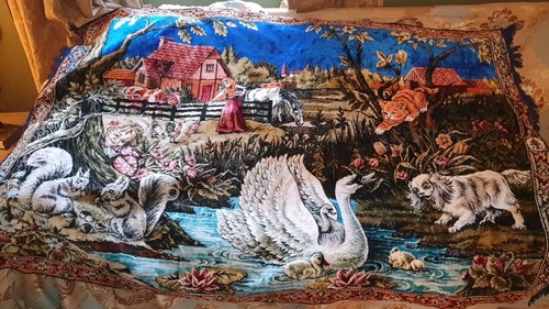 Beautiful vintage velvet - beautiful,