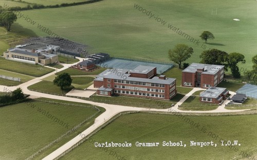 Iwc542 carisbrooke grammar - carisbrooke,