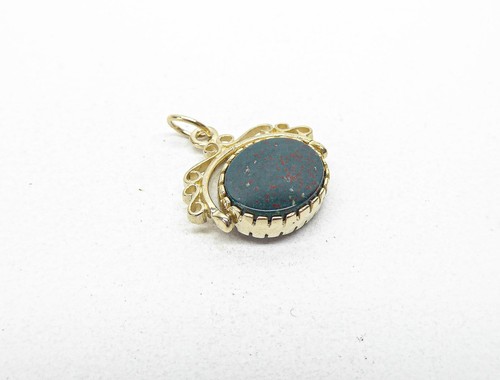 9ct gold fob - 9ct, pendant