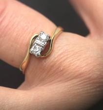 Antique Solid 18ct gold diamond ring twist, Moi et toi, marked 18ct & plat, UK N