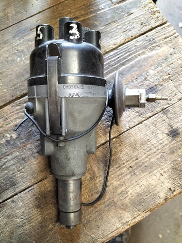 Type jaguar distributor - type,