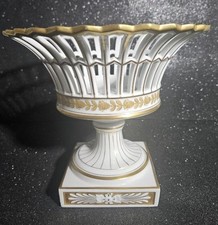 Empire gilt reticulated