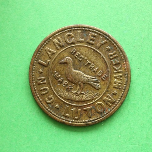 Medallion brass 28mm - medallion, in