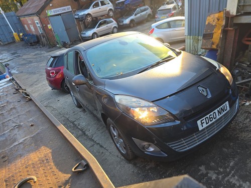 Renault grand scenic - renault,
