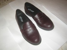 Ladies shoes ‘ hotter ‘ – size 4 – purple / maroon – good condition