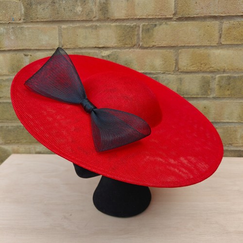 Red black bow wide brim - red,