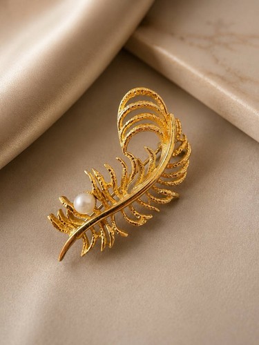 Vintage gold tone - vintage,