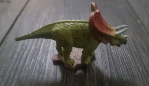 Dinosaur king sega sunrise - dinosaur,