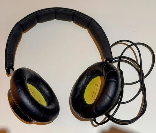 Bang olufsen beoplay h6 - &,