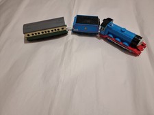 Thomas The Tank & Friends TOMY Trackmaster MOTORIZED GORDON TRAIN EXPRESS COACH