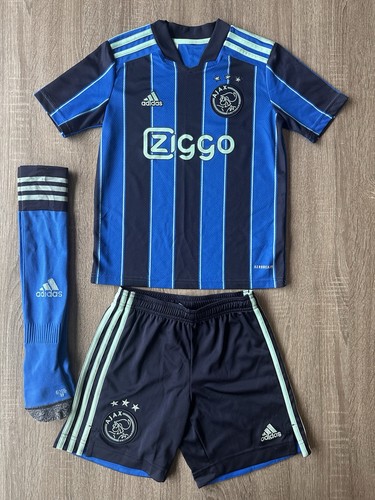 Ajax amsterdam full - team, kit