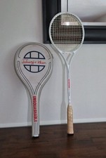 Unsquashable Jahangir Khan