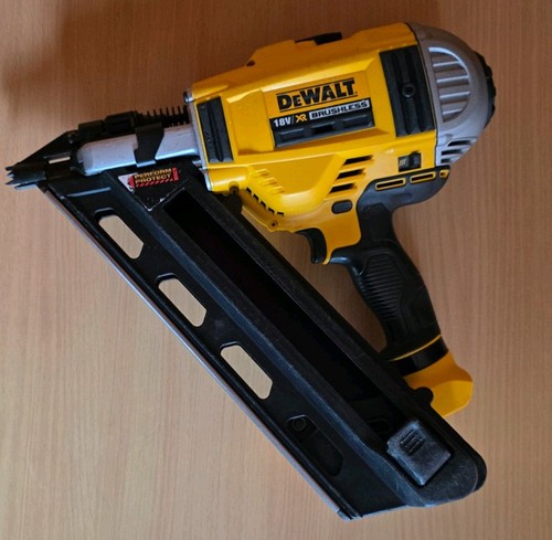 Dewalt dcn694 type 18v - dewalt,