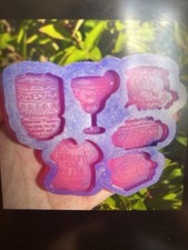 Friends Silicone Palette Mould for Resin Casting