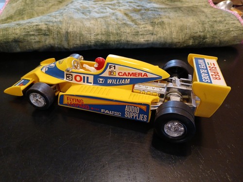 Vtg corgi racing car yellow - vtg, f1
