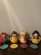 VTG Disney princesses play tea