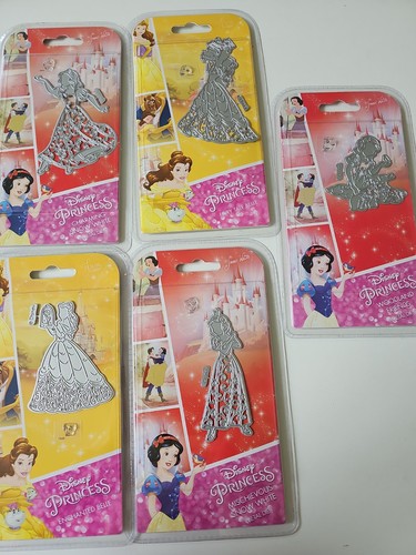 Disney princesses metal - disney,